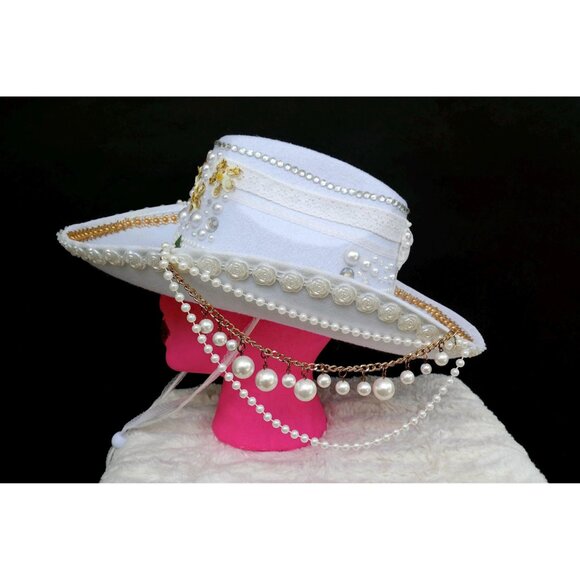 Flowers & Pearls Cowgirl Hat
